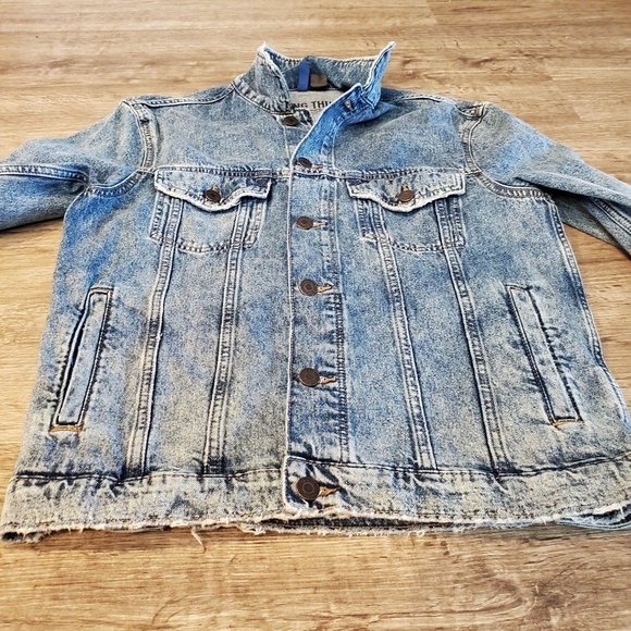 🏈NEW DISTRESSED JACKET - Picture 11 of 15